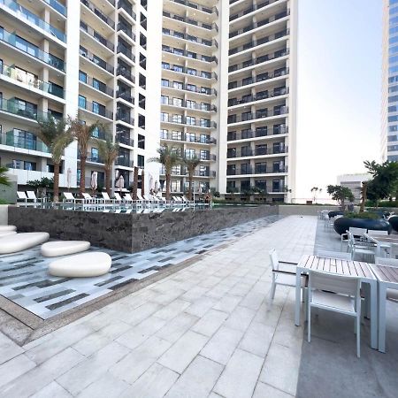 Cozy & Modern 1Br Apartment In Business Bay Walking Distance To The Metro Dubai Exterior photo