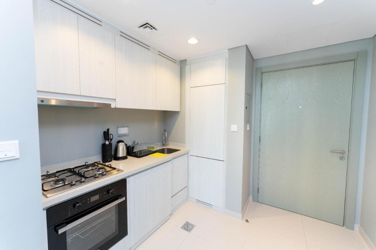 Cozy & Modern 1Br Apartment In Business Bay Walking Distance To The Metro Dubai Exterior photo